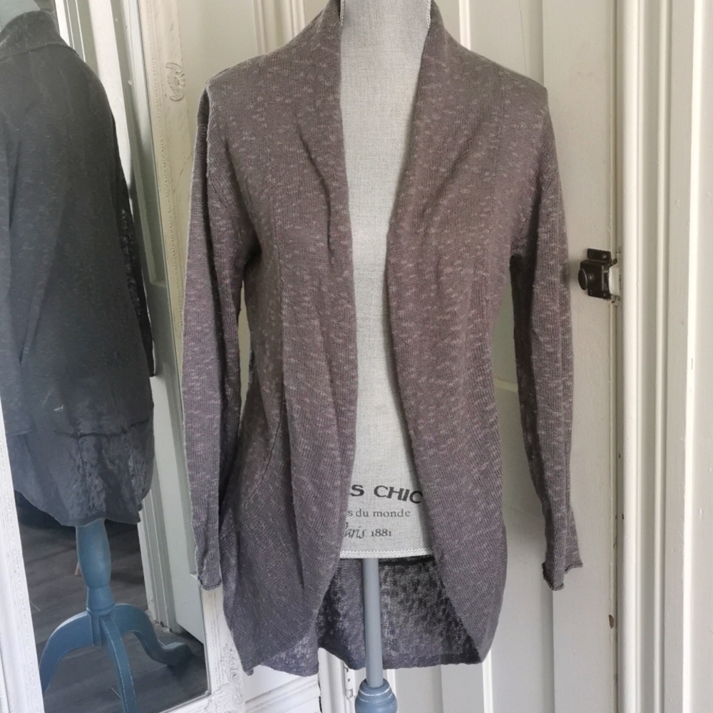 Project linen blend open grey cardigan. Size small. EUC
